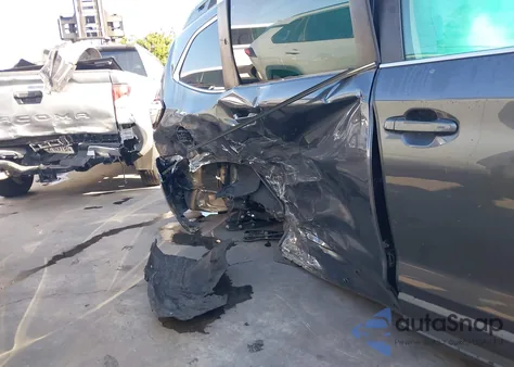 2022 Subaru Ascent Premium z USA, uszkodzony, nr VIN 4S4WMACD3N3461276